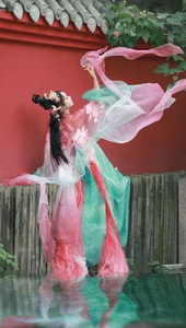 Ethereal Beauty of Qian Yue in Hanfu - YiTuYu Vol.8936 Art Language-7