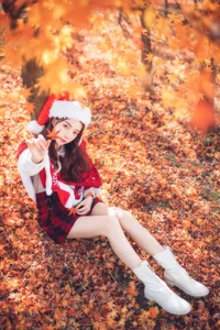 Stunning Christmas Girl Aesthetic Under Autumn Maple Leaves - YiTuYu Art Language Vol.9134 Featuring Xu Shi Qi Ma Portrait Photography Collection-2