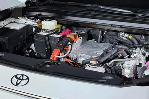 2027 Toyota Highlander EV: The Ultimate 3-Row Electric SUV with 374-Mile Range, Advanced Tech, and Family-First Design Starting at $55,000-0