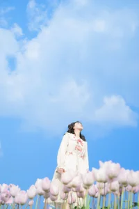 Ethereal Beauty in Flower Fields: YiTuYu Vol.8915 Disexi Si Ning-14