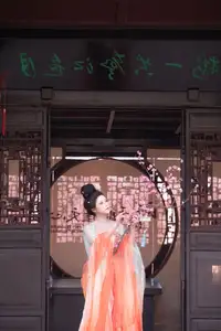 Bei Bei Mo's Grace: Hanfu Beauty Amidst Cherry Blossoms, YiTuYu Vol.8626-22