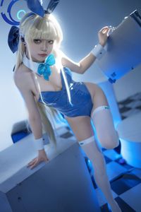 Stunning – Futuristic Bunny Girl Cosplay-0
