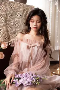 Ethereal Beauty: Kun Kun Bu Kun Le in YiTuYu Vol.8734 Collection – A Dreamy Portrait-0