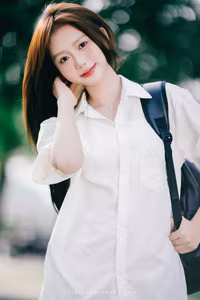 XVG No.36: Young Woman with Camera: Capturing Youthful Charm & Natural Style-3