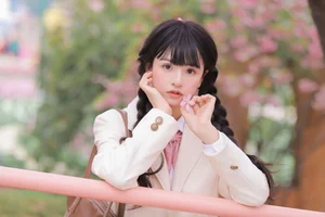 Dreamy Spring Aesthetic: Schoolgirl Style Under Cherry Blossoms - JK Uniform-1