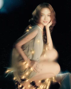 Stunning Red Carpet Fashion: Celebrating Award-Winning Vietnamese Actress Băng Di’s Elegant Style and Success at the Mai Vang Awards 2025-5