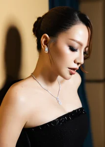 Stunning Red Carpet Fashion: Celebrating Award-Winning Vietnamese Actress Băng Di’s Elegant Style and Success at the Mai Vang Awards 2025-9