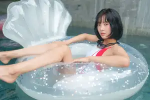 Hyoyeon AG Vol.499: Captivating Beauty in Water – Unveiling Her Alluring Charm-13