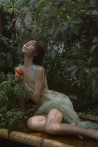 Radiant Summer Style: Artistic Portrait Collection Featuring Wendy Yuan Zi Mo Te in YiTuYu Art Language Vol.9374-0