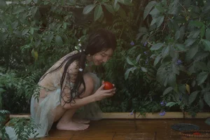 Radiant Summer Style: Artistic Portrait Collection Featuring Wendy Yuan Zi Mo Te in YiTuYu Art Language Vol.9374-1