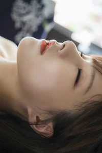 Elegant Saki Sasaki Photo Collection: The Shy Angel はにかみ天使 Series Featuring 60 Stunning High-Resolution Images of the Iconic Japanese Model-1