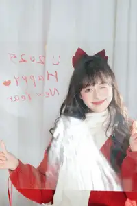 YiTuYu Vol.8524: Xia Yu Xiao Nian Embraces Lunar New Year in Radiant Red Sweater Style-21