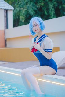Cute Rem Swimsuit Cosplay by the Pool: Stunning Photos of Rem Coser in Bikini-17
