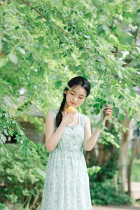 Elegant Summer Aesthetic Portrait Series: Art Language Vol.9364 featuring Model Bu Yao Zhang Rou in a Sweet Mint Breeze Setting-5