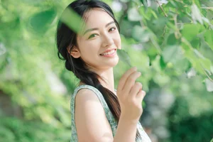 Elegant Summer Aesthetic Portrait Series: Art Language Vol.9364 featuring Model Bu Yao Zhang Rou in a Sweet Mint Breeze Setting-2