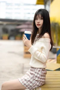 Capturing the Soft Essence of Autumn with Xiao Le Ge Fei Xiang-25