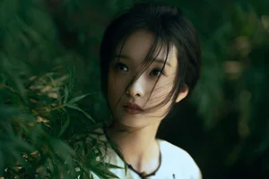 Cinematic Wuxia Elegance with Li Yu Ayu in YiTuYu Vol.8893-13