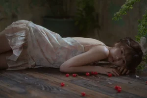 Dreamy French-Style Moments with Lin Mu Ting Zi in Art Collection-8