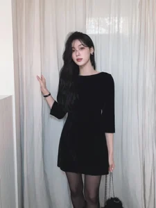 Lunar New Year 2026 Fashion: 4 Short Style Essentials to Look Taller and Younger Instantly-3