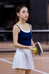 Pickleball Chic: Elevate Your Court Style with Nhat Le’s Radiant Athleisure Inspiration-7