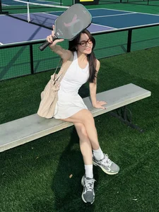 Pickleball Chic: Elevate Your Court Style with Nhat Le’s Radiant Athleisure Inspiration-6