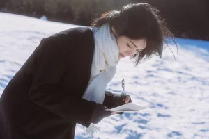 Cinematic Portrait Photography: Art Language Vol.9167 Featuring Hua Lao De Xiao Hu - Aesthetic 1995 Love Letter Inspired Visuals-3