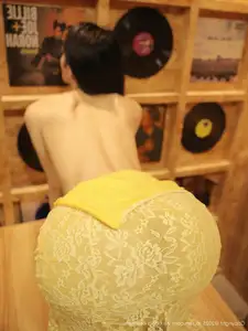 XiuRen No.10715: Li Shuang Er The Yellow Lace Dress Goddess, Pure Allure Amidst Vintage Charm-21