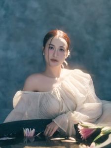 Artistic Portrait: Elegant Asian Woman with Lilies-11