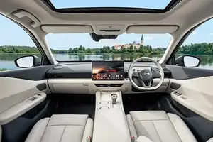 Nissan NX8 Unveiled: All-New Electric/PHEV SUV Challenges SantaFe with Modern Design-9