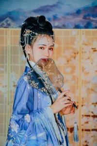 Elegant Portrait Photography: Shen Yan in YiTuYu Art Language Vol.9103 – Artistic Lifestyle and Fashion Inspiration-19