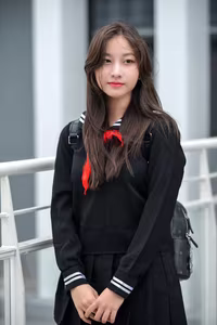 VGU No.17: Radiant Youth on Campus: VGU Student's Dynamic School Style-15