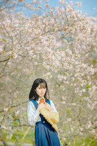 Spring Muse: The Pure Aesthetic of Jian Xiao Cheng-9