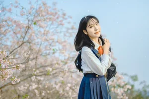 Spring Muse: The Pure Aesthetic of Jian Xiao Cheng-10