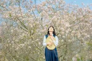 Spring Muse: The Pure Aesthetic of Jian Xiao Cheng-24