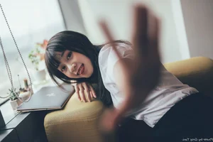 Sophisticated Office Lady Fashion: Ruoying in Elegant White Blouse, Black Pencil Skirt, and Sheer Stockings for a Professional Corporate Look-3