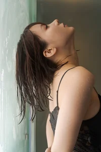 Enchanting Elegance and Intimacy: Ken Yan in In Secret-17