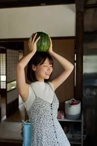 Enchanting Elegance and Intimacy: Ken Yan in In Secret-15