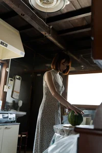 Enchanting Elegance and Intimacy: Ken Yan in In Secret-16