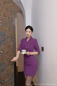 Tang An Qi's Elegant Purple Attire: Professional Grace from XiuRen No.10451-0