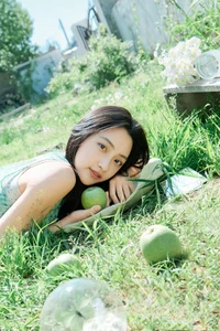 Elegant Summer Fashion Portraits: Yuan Xiao R in YiTuYu Art Language Vol.9283 | Aesthetic Portrait Photography and Lifestyle Inspiration-8