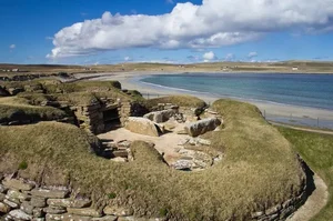 Exploring Skara Brae: Discover the 5,000-Year-Old Neolithic Village in Scotland’s Orkney Islands, Often Called the Pompeii of the North-3
