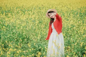 Gentle Beauty: A Girl in a Vibrant Rapeseed Flower Field, Spring Serenity-15