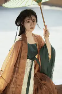 Discover the Ethereal Beauty of Wan Dou Er in YiTuYu Art Collection Vol. 8646-18