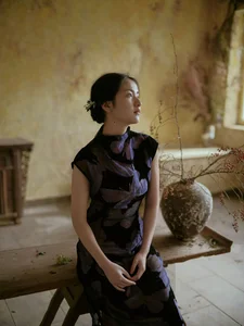 Stunning Oriental Portrait Photography: YiTuYu Art Language Vol.9236 featuring Model Yang Yang – Elegant Aesthetic Photo Collection-12