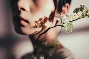 Fang Xiu: Captivating Serenity in Golden Light - YiTuYu Vol.8717 Art Language-13