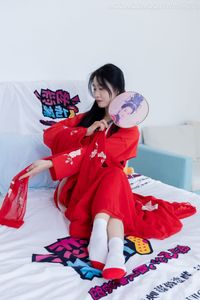 Chinese Model Rongrong No.2328: Elegant Hanfu in Radiant Red Traditional Attire-15