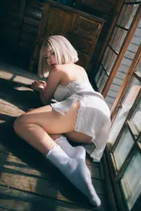 Coser Chunmomo Part03: Ethereal Beauty Bathed in Golden Light-17