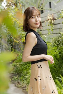 Aesthetic Date Night Inspiration: Sarina Momonaga’s Guide to the Perfect Romantic Day Out-5