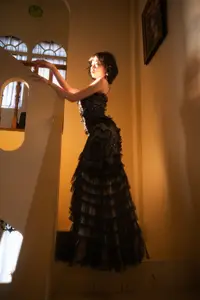 Yi Ming: Classic Elegance in Black Lace Dress - YiTuYu Art Language Vol.8835-22