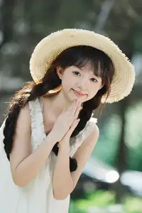 Charming Qi E Luo Bo Guai in YiTuYu Vol.8726: Pure Beauty in an Old Setting-6